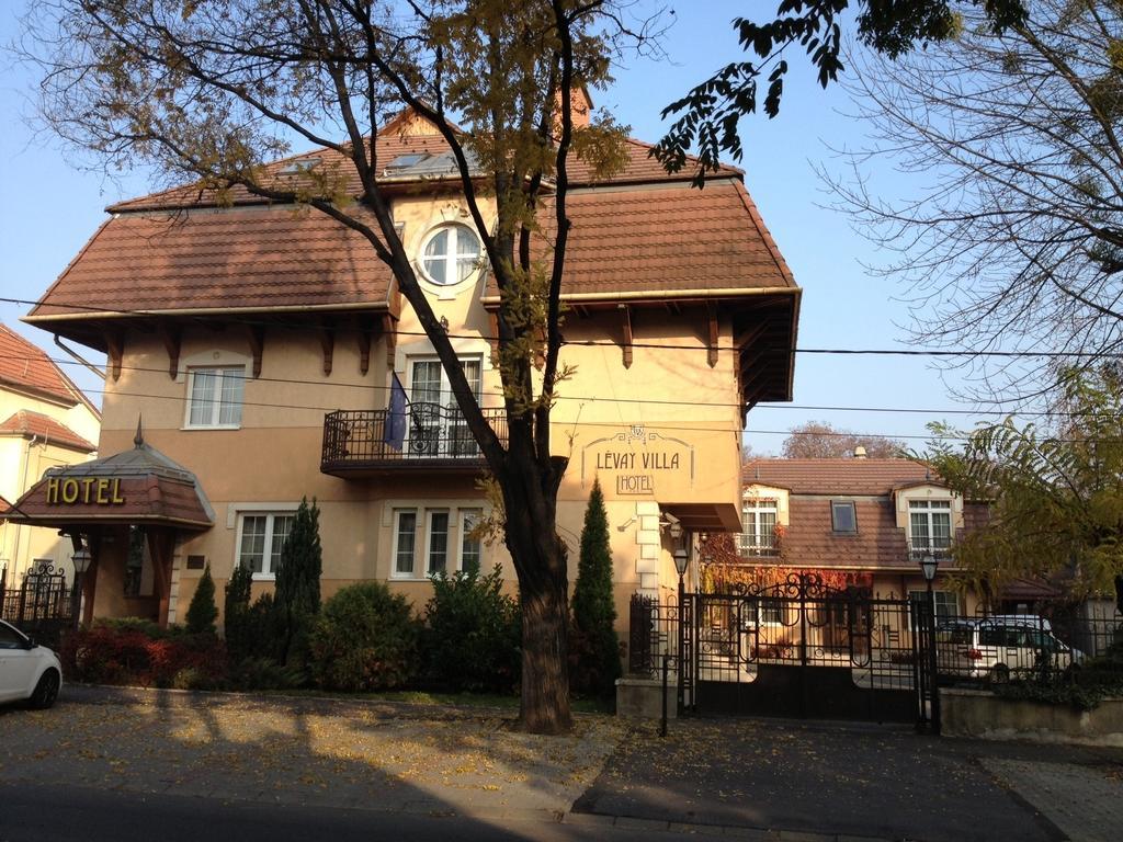 Lévay Villa Hotel Miskolc Extérieur photo